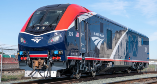 Amtrak has unveiled its new “Phase VII” look on Siemens Charger No. 309. Photo by Mike Armstrong for Amtrak.