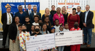 Earlier this month, the Illinois Department of Transportation tweeted: “IDOT joined our @CREATE_Chicago partners to present $200,000 in education funding as part of the 75th Street Corridor Improvement Project, giving local students more access to STEM-focused programs. It represents an opportunity to bring real equity to a transportation project.” (Photograph Courtesy of IDOT via Twitter)