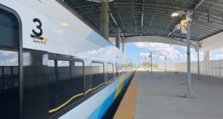 Brightline's newest trainsets will carry passengers between Orlando and South Florida. (Courtesy of Brightline via Twitter)