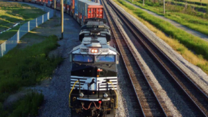 NS reported a 21% increase in operating expenses over second-quarter 2021’s, due to "higher fuel prices, lower property sales, and increased costs from inflation and service challenges."