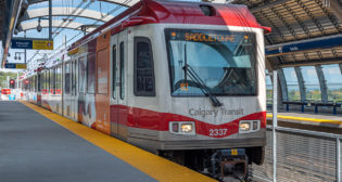 Calgary Transit is seeing a promising start to 2023, after predicting in 2022 that ridership wouldn’t return to pre-pandemic levels before the end of this year. (Jeff White photo, Calgary Transit)