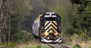 Grafton & Upton Railroad Company in Upton, Mass., received one of MassDOT’s Industrial Rail Access Program grants in 2022. (Grafton & Upton Photograph)
