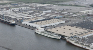 Located at the confluence of the Delaware and Christina rivers, 65 miles from the Atlantic Ocean, the Port of Wilmington, Del., is owned by the Diamond State Port Corporation, a corporate entity of the state of Delaware. (Diamond State Port Corporation Photograph)