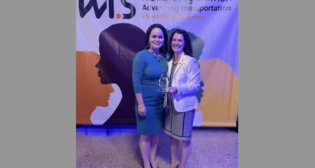 Authority Northern California Deputy Regional Director Morgan Galli, with WTS Chapter President Jasmin Mejia, accepts the Employer of the Year award at the SF Bay Area Chapter’s annual gala on Sept. 20.