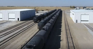 Cando’s new multi-purpose terminal in Lethbridge, Alberta, has 1,700 railcar spots and will offer daily services for railcar staging and storage, including unit-train storage, as well as other services such as windmill transloading and railcar repair. (Cando Photograph)